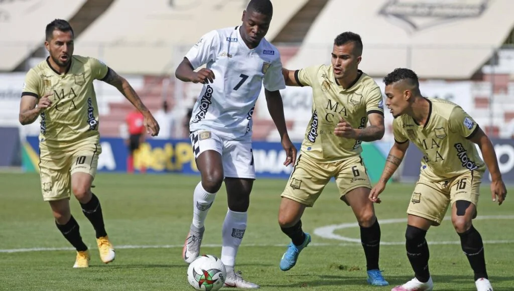 Sportium Boyacá vs Águilas