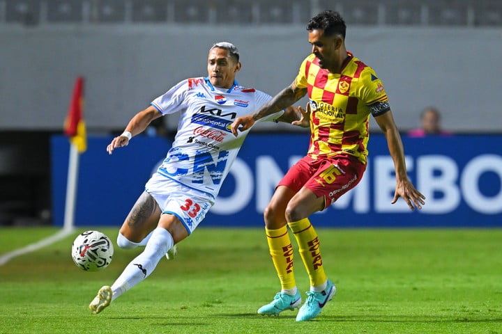 pinnacle nacional x aucas