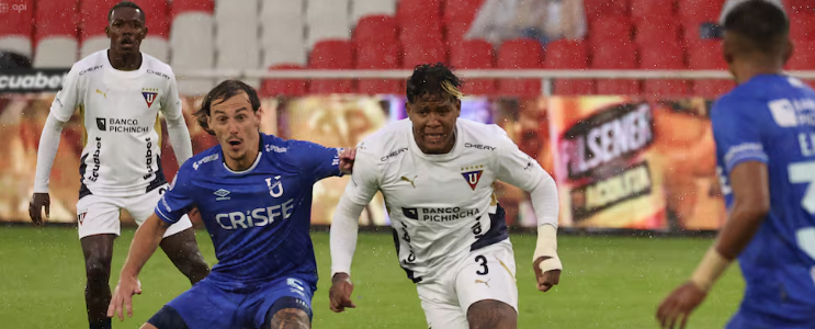 LDU Quito vs U Católica en Solbet Ecuador.